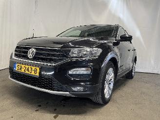 Damaged car Volkswagen T-Roc T-Roc I SUV 1.0 TSI 12V BlueMotion (CHZJ) [85kW]  (07-2017/11-2020) 2018/5
