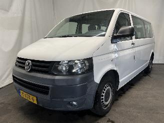 Damaged car Volkswagen Transporter Transporter/Caravelle T5 Bus 2.0 (AXA) [85kW]  (11-2003/08-2015) 2012/8