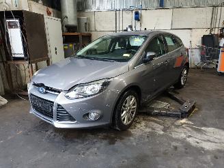 Sloopauto Ford Focus Focus 3 Hatchback 1.0 Ti-VCT EcoBoost 12V 100 (M2DA(Euro 5)) [74kW]  (=
02-2012/05-2018) 2012/6