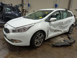 Sloopauto Kia Cee d Cee'd Sportswagon (JDC5) Combi 1.6 GDI 16V (G4FD) [99kW]  (09-2012/12-=
2018) 2013/4