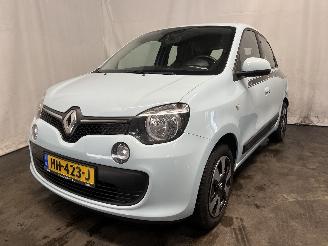 krockskadad bil auto Renault Twingo Twingo III (AH) Hatchback 5-drs 1.0 SCe 70 12V (H4D-400(H4D-A4)) [52kW=
]  (09-2014/04-2019) 2015/3