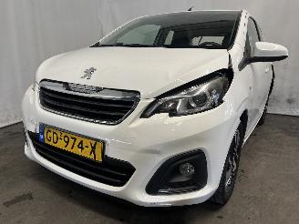 Voiture accidenté Peugeot 108 108 Hatchback 1.0 12V (1KRFE(CFB)) [51kW]  (05-2014/...) 2015/4