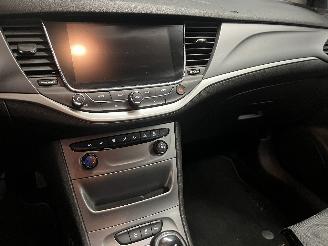 Opel Astra Astra K Hatchback 5-drs 1.6 CDTI 110 16V (B16DTU) [81kW]  (06-2015/12-=
2022) picture 24
