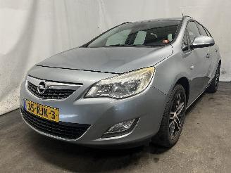 Unfallwagen Opel Astra Astra J Sports Tourer (PD8/PE8/PF8) Combi 1.4 16V ecoFLEX (A14XER(Euro=
 5)) [74kW]  (10-2010/10-2015) 2011/5