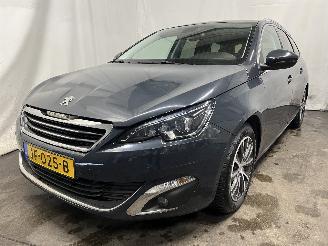 skadebil auto Peugeot 308 308 SW (L4/L9/LC/LJ/LR) Combi 5-drs 1.2 12V e-THP PureTech 130 (EB2DTS=
(HNY)) [96kW]  (03-2014/06-2021) 2016/2