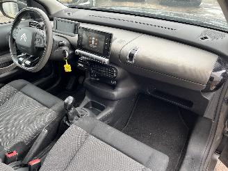 Citroën C4 C4 Cactus (0B/0P) Hatchback 5-drs 1.2 PureTech 82 12V (EB2F(HMZ)) [60k=
W]  (09-2014/...) picture 13