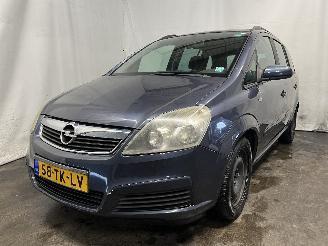 Coche accidentado Opel Zafira Zafira (M75) MPV 1.6 16V (Z16XEP(Euro 4)) [77kW]  (07-2005/09-2012) 2006/10