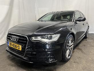 krockskadad bil auto Audi A6 A6 Avant (C7) Combi 2.0 TDI 16V (CNHA(Euro 6)) [140kW]  (11-2013/09-20=
18) 2014/9