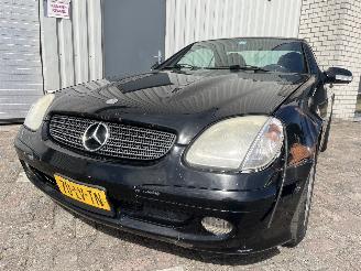 Démontage voiture Mercedes SLK SLK (R170) Cabrio 2.0 200 16V (M111.946) [100kW]  (09-1996/03-2000) 2001/8