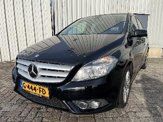 Coche accidentado Mercedes B-klasse B (W246/W242) Hatchback 2.2 B-220 CDI BlueEFFICIENCY,d 16V (OM651.930(=
Euro 6)) [125kW]  (11-2011/12-2018) 2013/10