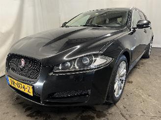 skadebil auto Jaguar XF XF Sportbrake Combi 2.2 D 16V (224DT(DW12C)) [120kW]  (09-2012/04-2014=
) 2014/9