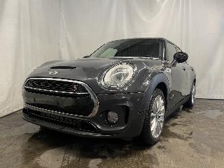 uszkodzony samochody osobowe Mini Clubman Clubman (F54) Combi 2.0 Cooper S 16V (B46A20A) [141kW]  (11-2014/...) 2018/11