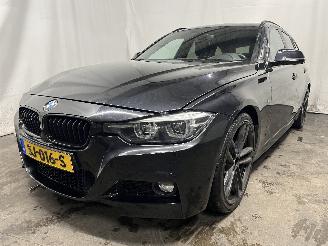krockskadad bil auto BMW 3-serie 3 serie Touring (F31) Combi 320i 2.0 16V (B48-B20A) [135kW]  (07-2015/=
06-2019) 2018/4