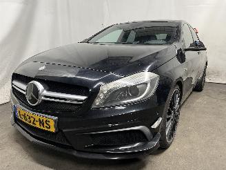 Voiture accidenté Mercedes A-klasse A (W176) Hatchback 2.0 A-45 AMG Turbo 16V 4-Matic (M133.980) [265kW]  =
(06-2013/05-2018) 2014/7