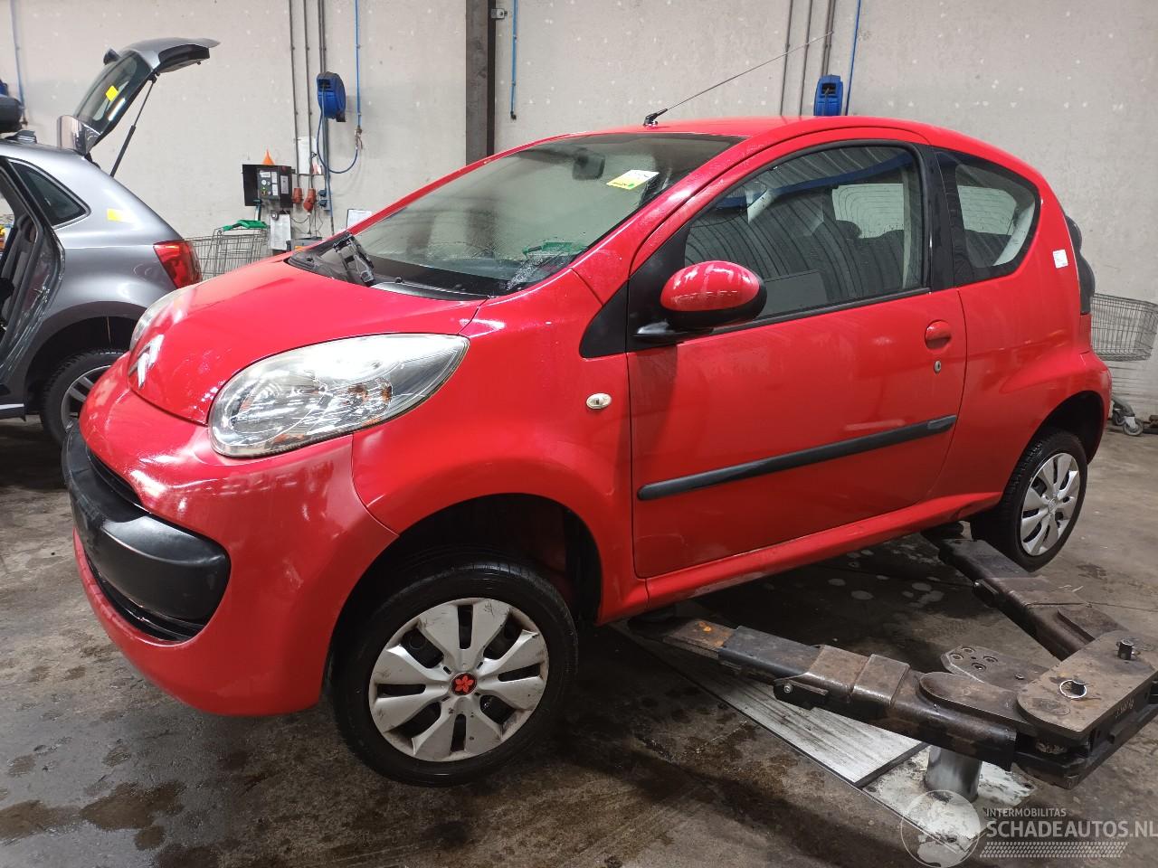 Citroën C1 C1 Hatchback 1.0 12V (384F(CFA)) [50kW]  (06-2005/09-2014)