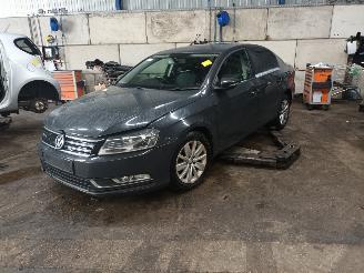Vrakbiler auto Volkswagen Passat Passat (362) Sedan 1.6 TDI 16V Bluemotion (CAYC) [77kW]  (08-2010/12-2=
014) 2014/3