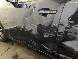 Mazda 2 2 (DJ/DL) Hatchback 1.5 SkyActiv-G 90 (P5Y8) [66kW]  (08-2014/11-2017)= picture 10