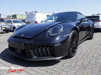 krockskadad bil auto Porsche 911 922.2 Targa 4GTS 540pk nieuwste model 2025/6