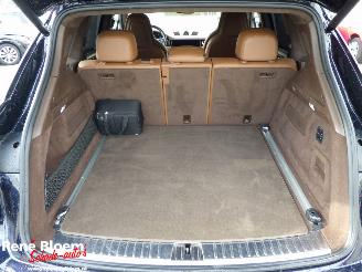 Porsche Cayenne 4.0 TURBO S E-HYBRID 680 pk Keramisch picture 14
