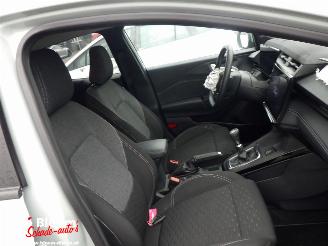 Ford Puma 1.0 EcoBoost Hybrid Tytanium picture 12