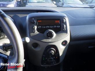 Peugeot 108 1.0 e-VTi Active Airco 5drs picture 17