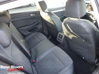 Volkswagen Golf 1.5 TSI Life Edition picture 13