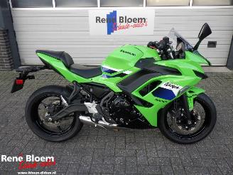 uszkodzony motocykle Kawasaki Ninja 650  2025/10