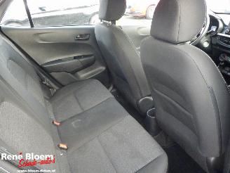 Kia Picanto 1.0 MPi Comfort PlusLine 5drs Achteruitrijd-camera picture 12