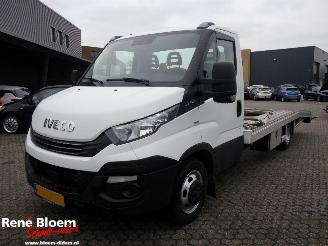 dañado vehículos comerciales Iveco Daily 40C18 Oprijwagen Aut 180pk 2019/6