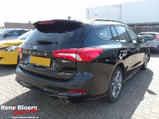 Schadeauto Ford Focus 1.0 EcoBoost Hybrid ST-Line X Business 2021/9