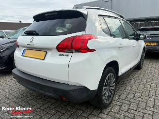 krockskadad bil auto Peugeot 2008 1.2 VTi Active Pack Premium 2014/4