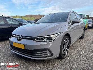 Unfallwagen Volkswagen Golf 1.5 eTSI Style Automaat 150pk 2023/1