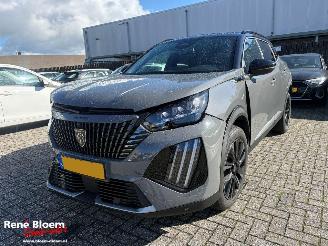 skadebil auto Peugeot 2008 1.2 Hybrid 145 GT 2026/3