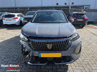 Peugeot 2008 1.2 Hybrid 145 GT picture 6