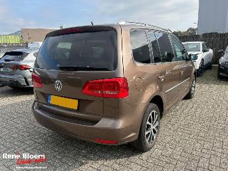 Schadeauto Volkswagen Touran 1.4 TSI Highline 7pers 2011/1