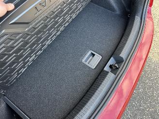 Volkswagen Taigo 1.0 TSI 116pk aut + F1 R-line - pano - virtual - front + line + side assist - navi - camera - sfeerverl - 3x r-line picture 53