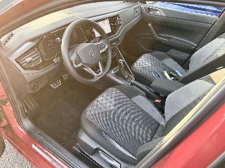 Volkswagen Taigo 1.0 TSI 116pk aut + F1 R-line - pano - virtual - front + line + side assist - navi - camera - sfeerverl - 3x r-line picture 42