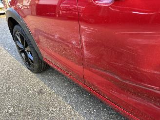 Volkswagen Taigo 1.0 TSI 116pk aut + F1 R-line - pano - virtual - front + line + side assist - navi - camera - sfeerverl - 3x r-line picture 12