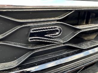 Volkswagen Taigo 1.0 TSI 116pk aut + F1 R-line - pano - virtual - front + line + side assist - navi - camera - sfeerverl - 3x r-line picture 74