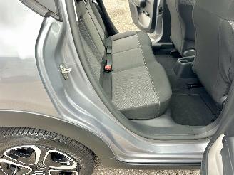 Citroën C3 1.2 PureTech 83pk C-Series - navi - line assist - clima - cruise - apple carpl - 66dkm nap - licht + regensensor picture 14