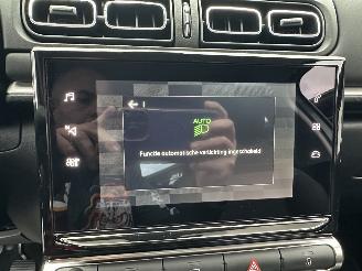 Citroën C3 1.2 PureTech 83pk C-Series - navi - line assist - clima - cruise - apple carpl - 66dkm nap - licht + regensensor picture 33