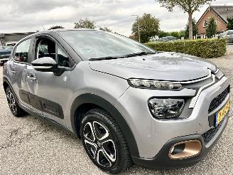 Citroën C3 1.2 PureTech 83pk C-Series - navi - line assist - clima - cruise - apple carpl - 66dkm nap - licht + regensensor picture 4