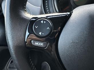 Peugeot 108 1.0 e-VTi 72pk Active 5drs - 96dkm nap - airco - led - elektr pakket - aux - usb - privacy glass - bwjr 2021 picture 28