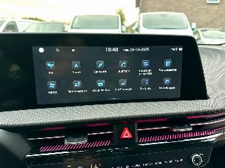 Kia EV6 Gereserveerd Plus 58kWh 170pk aut + f1 - nap - cam - keyless - front + line assist - stoelkoeling - stuurverw - stoelverw v+a picture 37