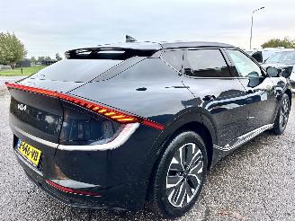 Kia EV6 Gereserveerd Plus 58kWh 170pk aut + f1 - nap - cam - keyless - front + line assist - stoelkoeling - stuurverw - stoelverw v+a picture 5