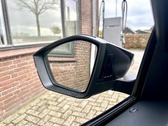 Skoda Octavia RS 2.0 TSI 265pk Aut + F1 Combi - pano - crystal light - front + line + side assist - virtual - 19 inch - keyless picture 125