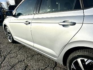 Volkswagen Polo 1.0 TSI 95pk Life 5drs - 76dkm nap - front + line assist - acc - pdc v+a - airco - cruise - carplay - lmv picture 60