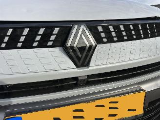 Renault Captur 1.6 E-Tech full hybrid 145 esprit Alpine - nap - pano - harman - 360cam - stuurverw - front + line + side assist picture 117