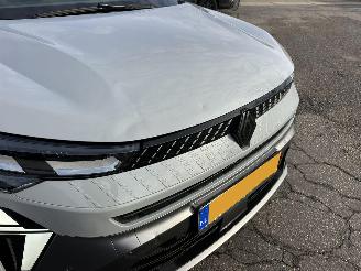 Renault Captur 1.6 E-Tech full hybrid 145 esprit Alpine - nap - pano - harman - 360cam - stuurverw - front + line + side assist picture 116