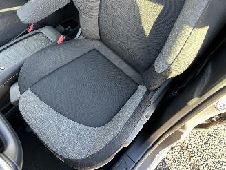 Citroën C4 Spacetourer 1.2T 131pk aut + f1 Bus 7-pers - nap - navi - virtual - line assist - keyless entry + start - pdc picture 46